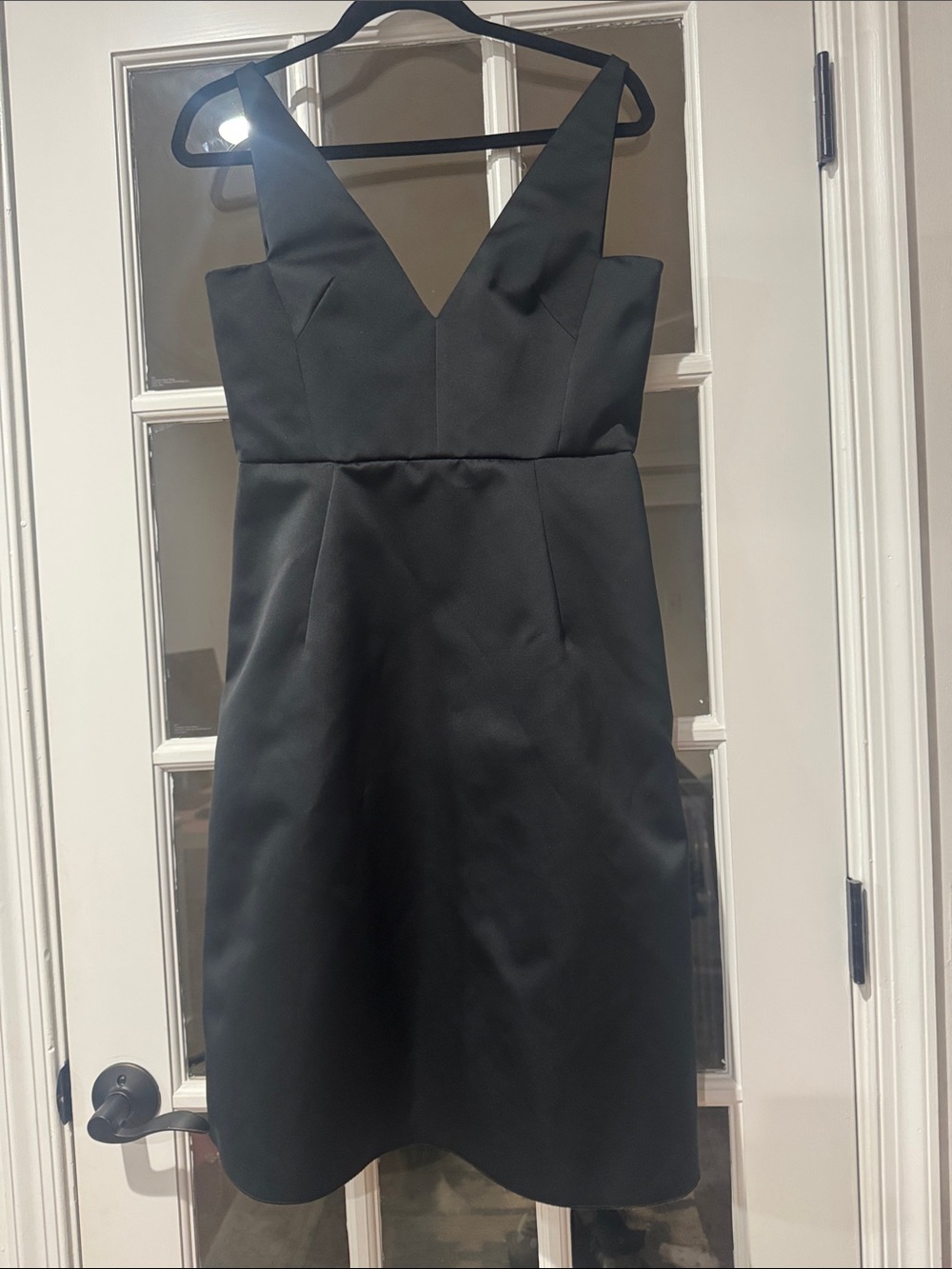 N.o 21 Black V-Neck Sleeveless Mini Dress